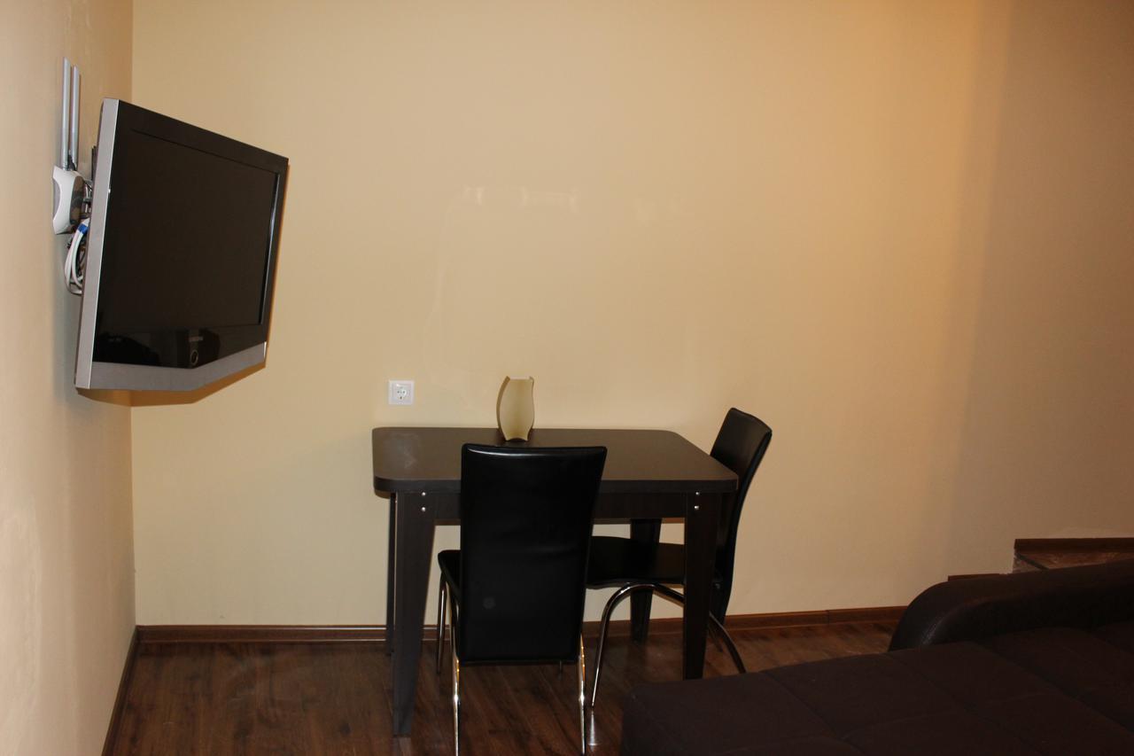 Easy Guest House Tbilisi ภายนอก รูปภาพ