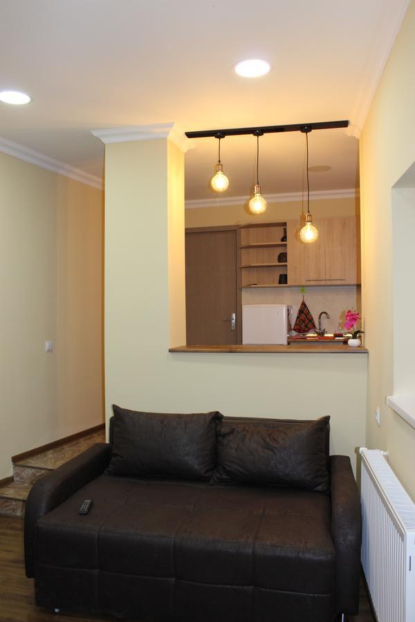 Easy Guest House Tbilisi ภายนอก รูปภาพ